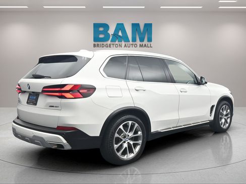 Used 2026 BMW X5 xDrive40i AWD/4WD image 6