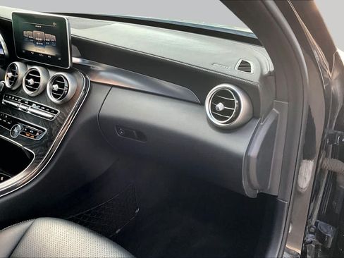 Used 2015 Mercedes-Benz C 300 4MATIC Sedan image 19