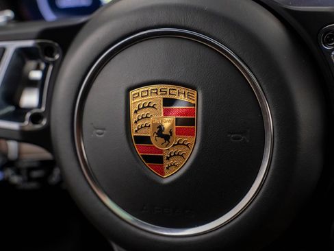 Used 2019 Porsche Panamera Turbo S Executive image 21