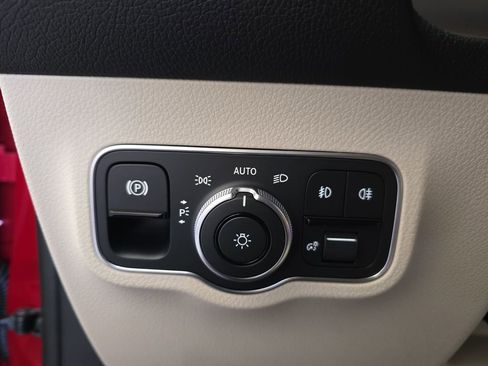 New 2026 Mercedes-Benz GLB 250 GLB 250 image 26