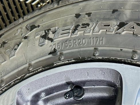 Used 2022 RAM 1500 Laramie w/ Sport Appearance Package image 30