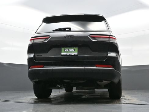 Used 2024 Jeep Grand Cherokee L Laredo image 28