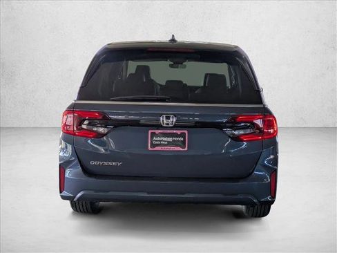 New 2026 Honda Odyssey EX-L image 8