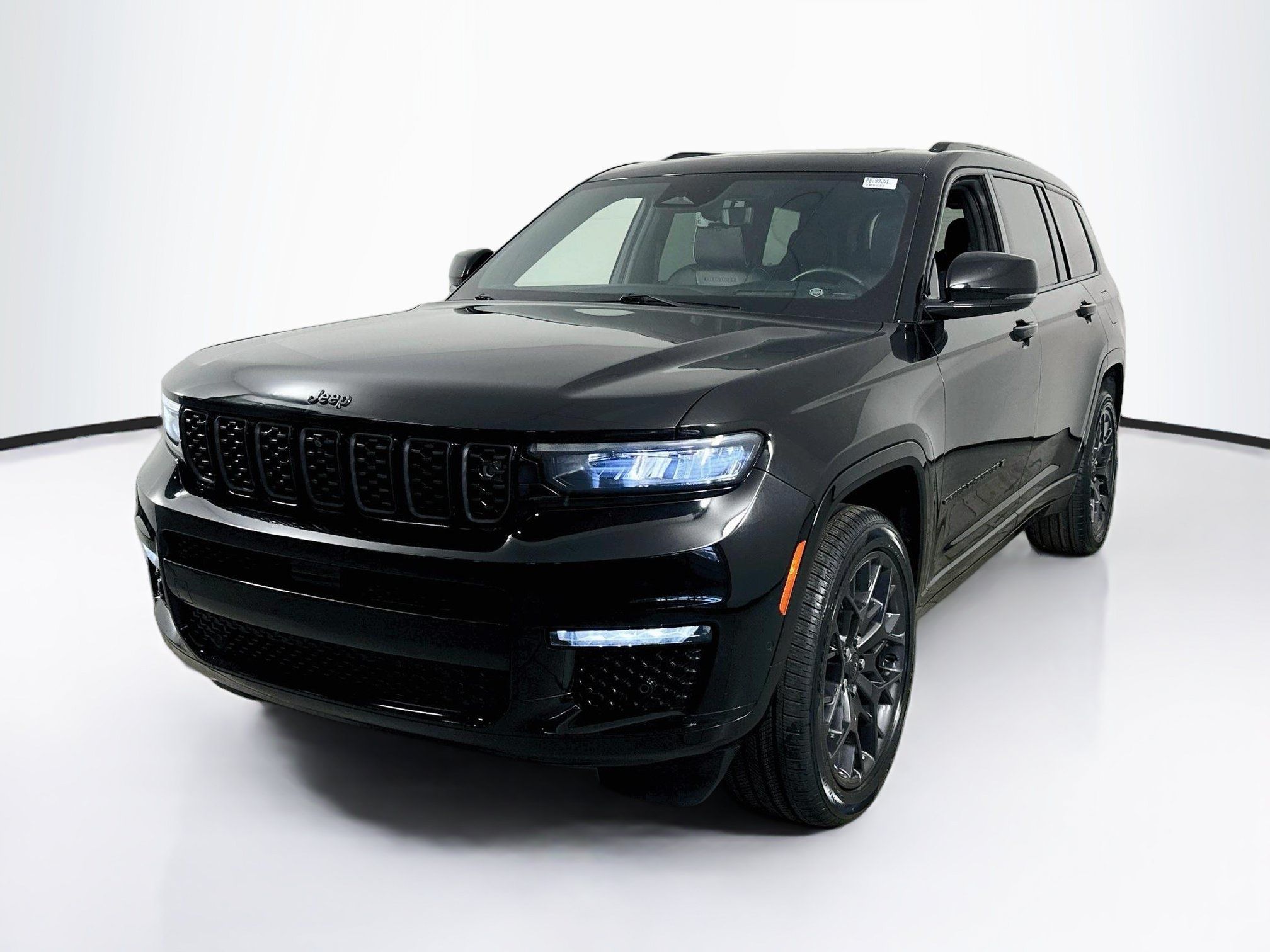 Used 2023 Jeep Grand Cherokee L Summit AWD/4WD image 1