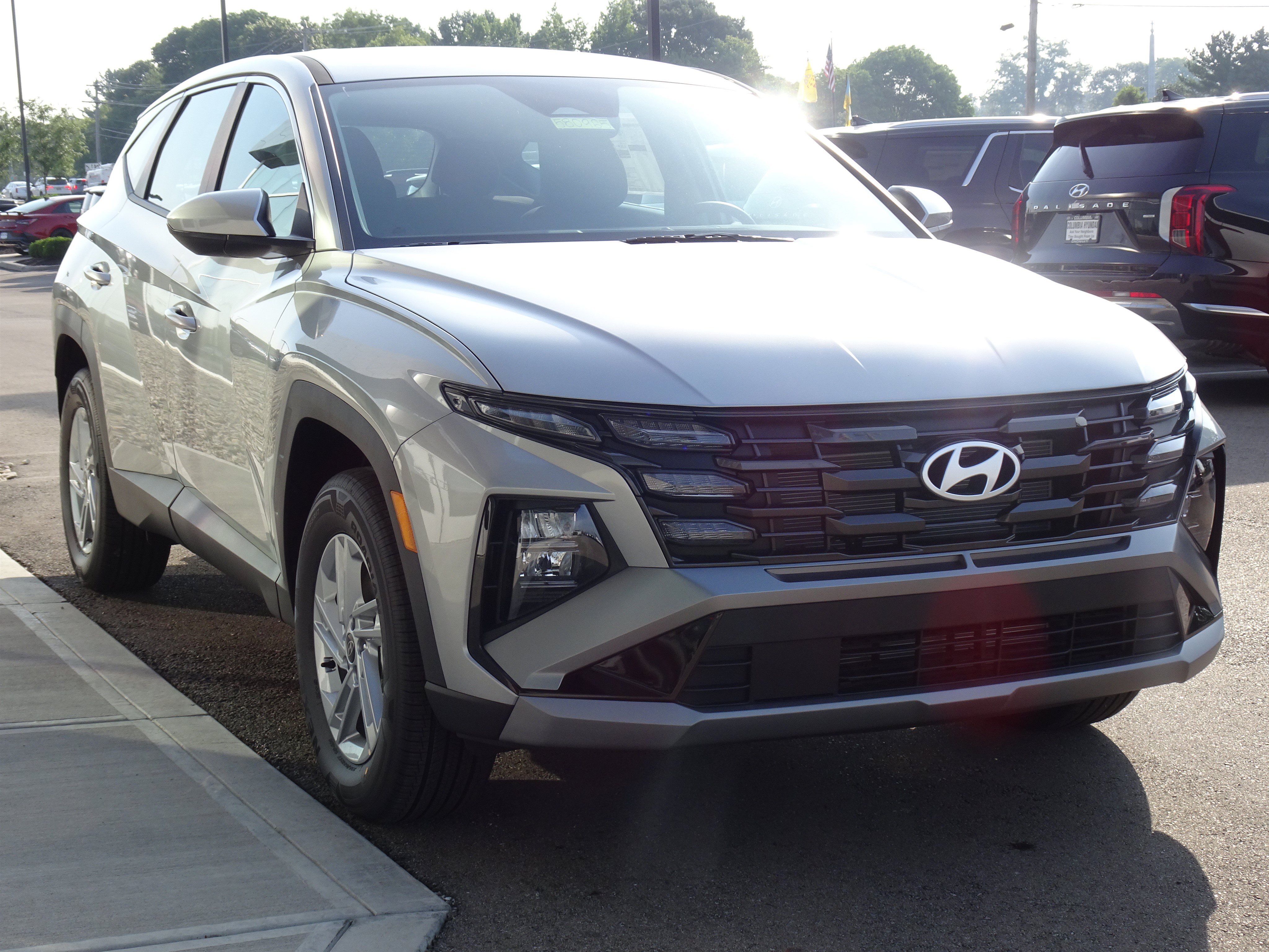 New 2025 Hyundai Tucson SE AWD/4WD image 6