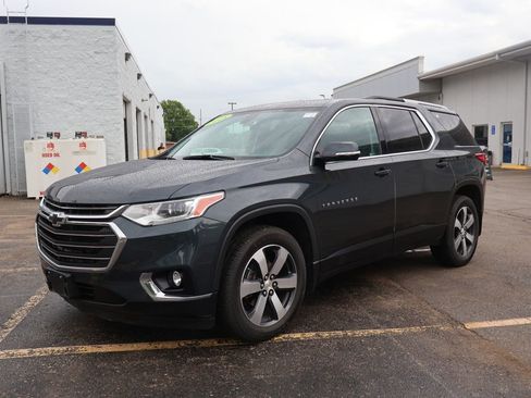Used 2018 Chevrolet Traverse LT w/ LPO, Floor Liner Package AWD/4WD image 4