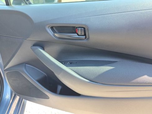 Certified 2025 Toyota Corolla LE FWD image 18