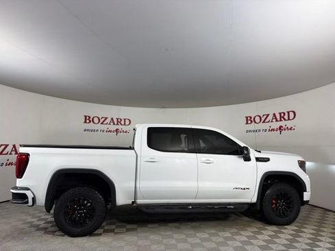 Used 2022 GMC Sierra 1500 AT4X AWD/4WD image 9