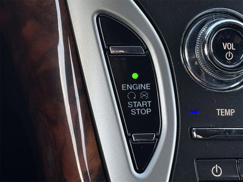 Used 2020 Lincoln Nautilus Reserve image 19