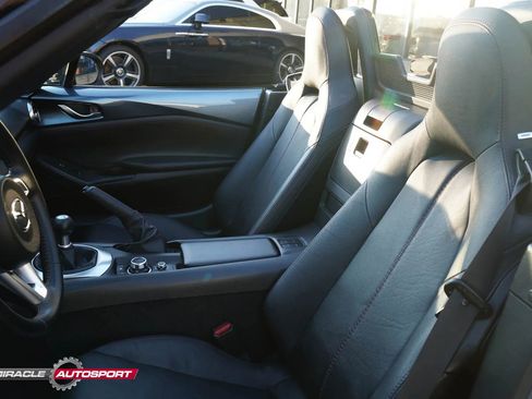 Used 2016 MAZDA MX-5 Miata Grand Touring image 21