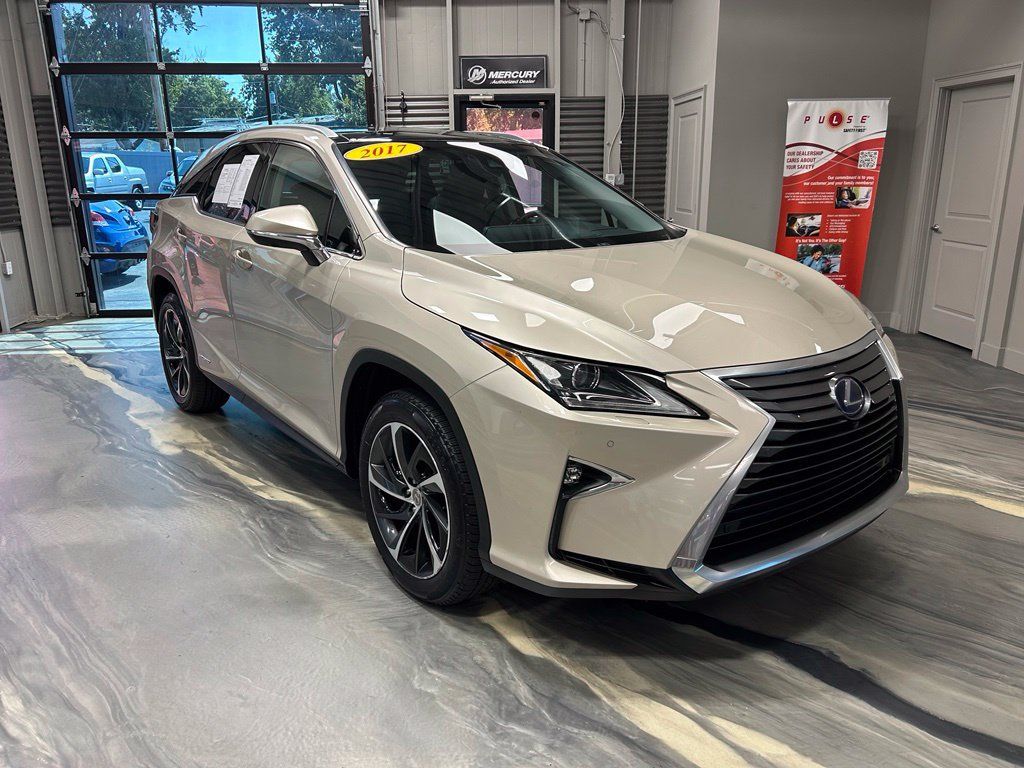 Used 2017 Lexus RX 450h AWD image 1