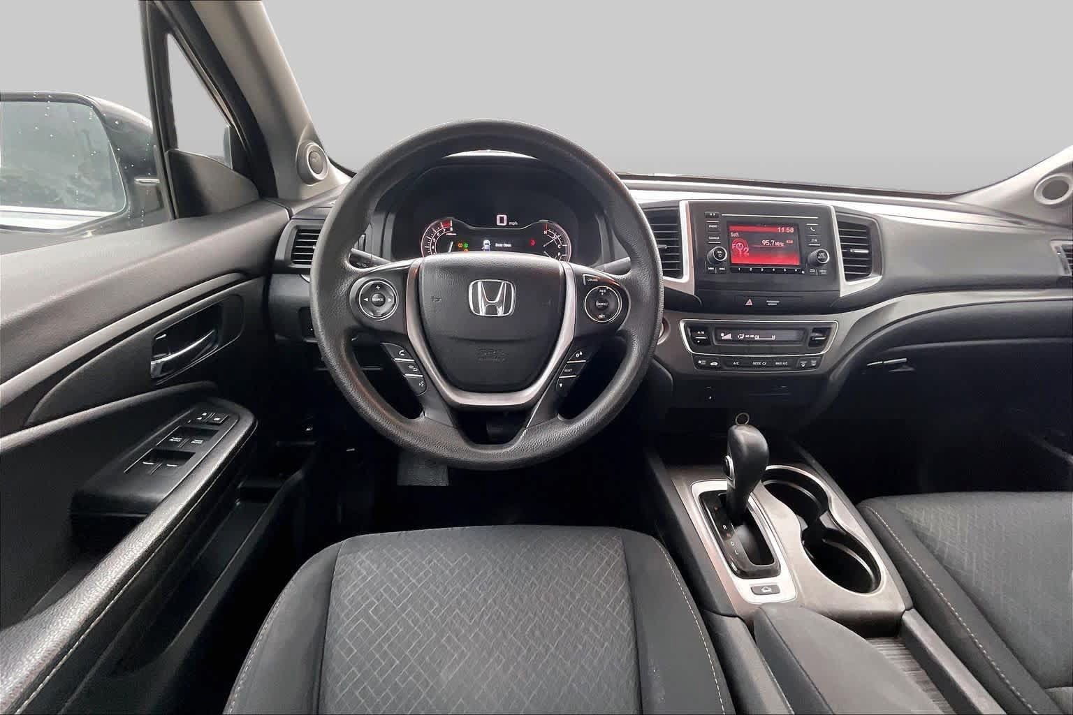 Used 2017 Honda Ridgeline RT image 5