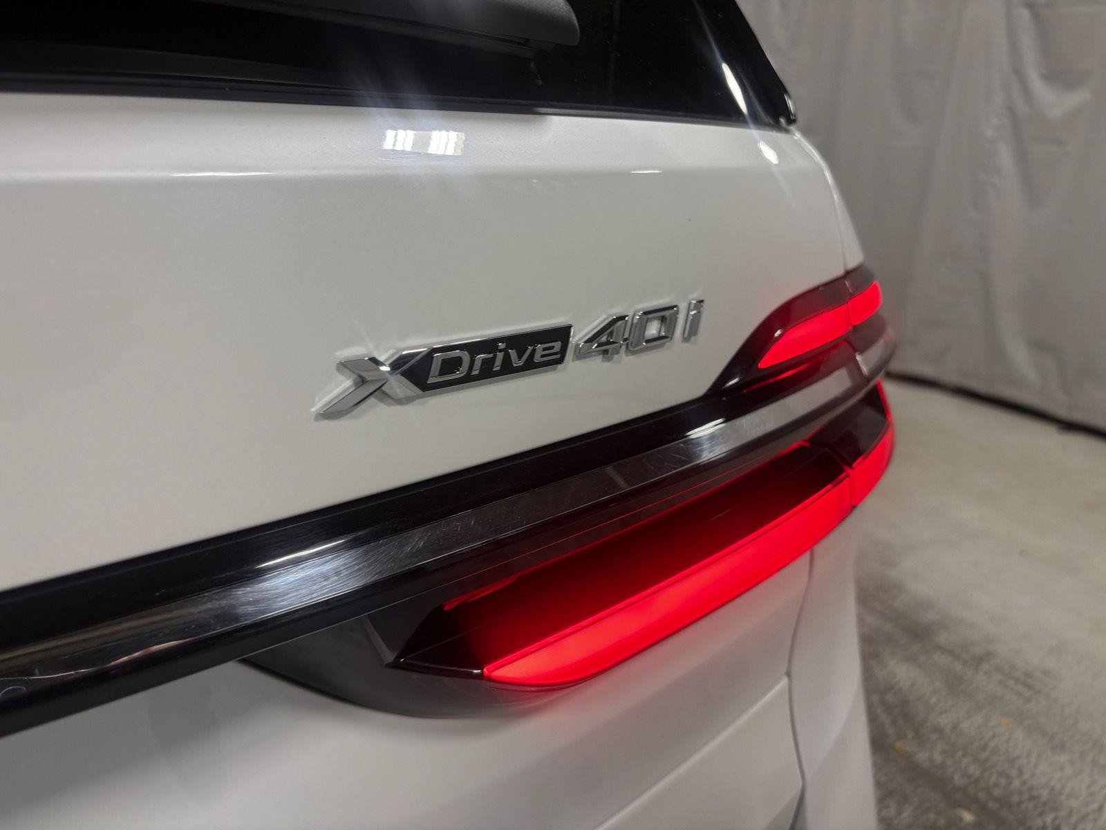Used 2024 BMW X7 xDrive40i w/ Executive Package AWD/4WD image 23