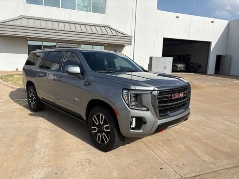 Used 2023 GMC Yukon XL AT4 AWD/4WD image 1