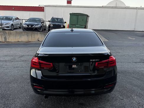 Used 2018 BMW 320i Sedan image 8