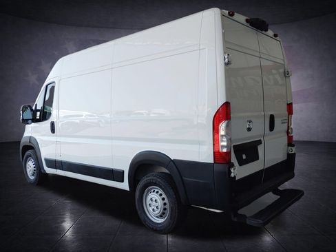 Used 2024 RAM ProMaster 1500 w/ Convenience Group FWD image 3