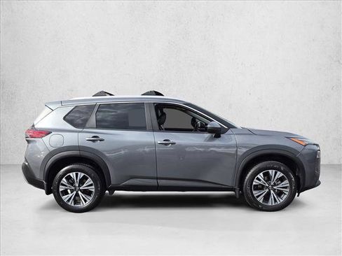 Used 2023 Nissan Rogue SV w/ SV Premium Package AWD/4WD image 4