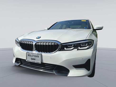 Used 2022 BMW 330i xDrive Sedan w/ Driving Assistance Package AWD/4WD image 5