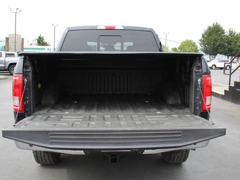 Used 2016 Ford F150 XLT w/ Equipment Group 302A Luxury AWD/4WD image 20