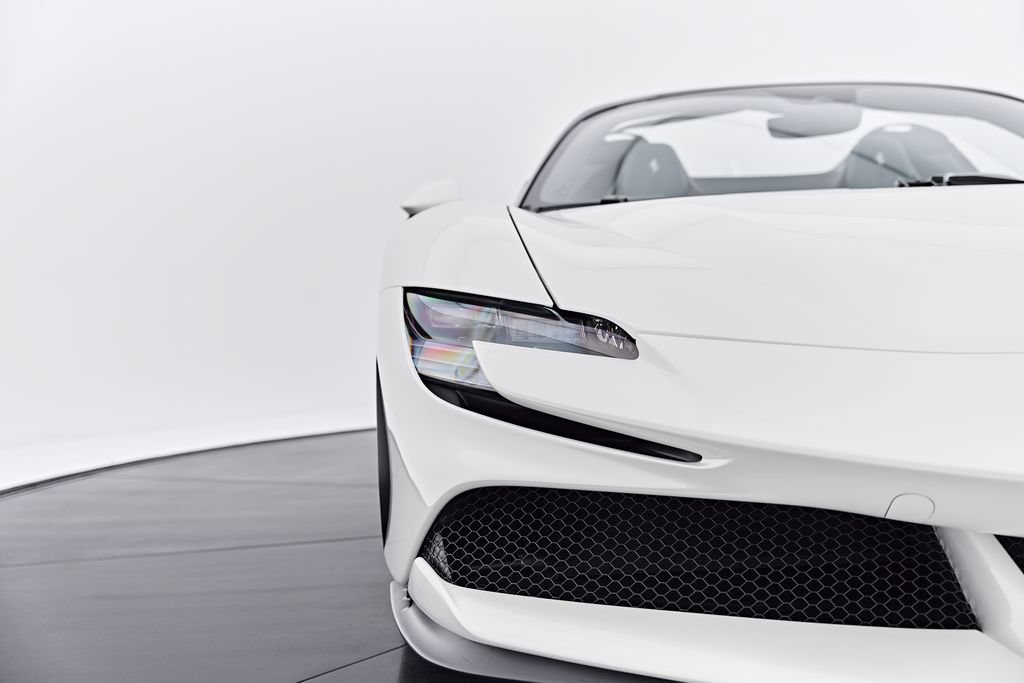 Used 2022 Ferrari SF90 Spider AWD/4WD image 27