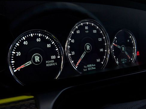 Certified 2023 Rolls-Royce Ghost Black Badge w/ Black Badge Ghost Package image 15