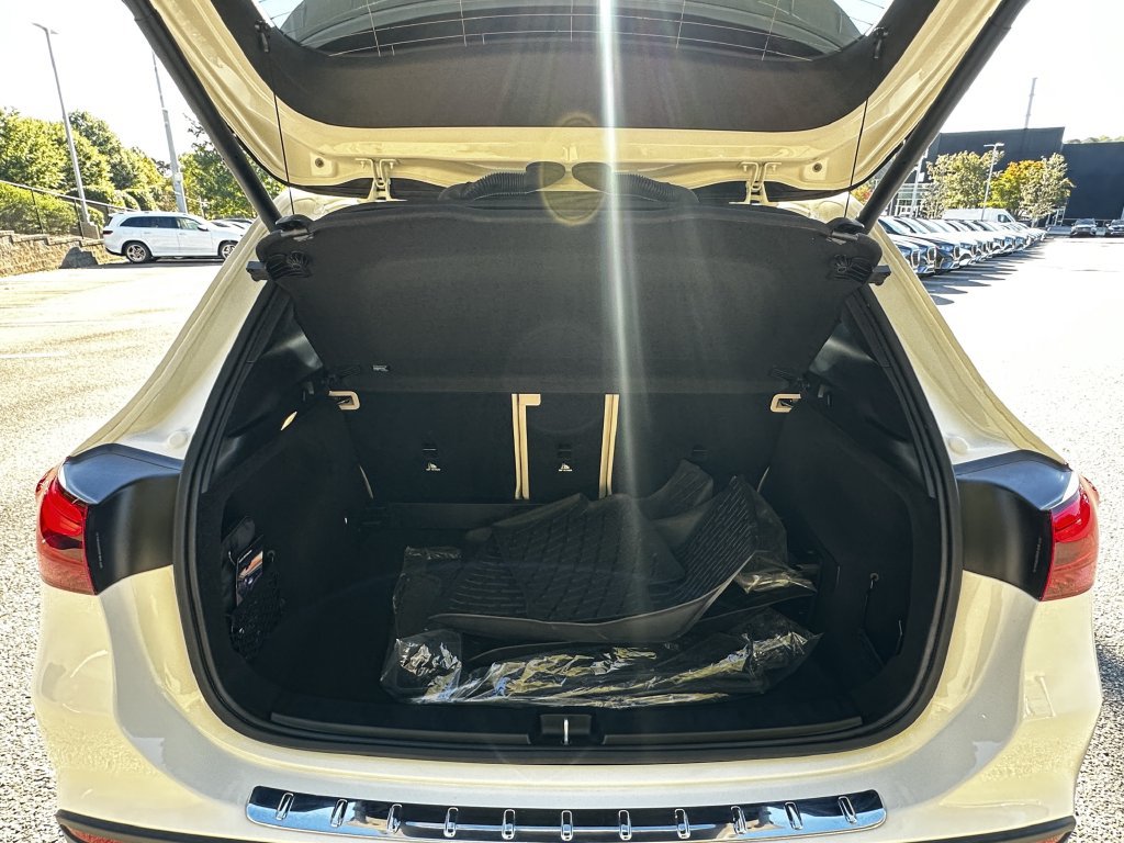 Certified 2026 Mercedes-Benz GLA 250 image 21