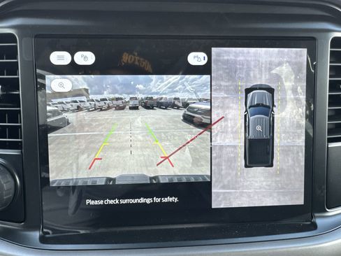 Used 2025 Ford F150 Lightning XLT image 52