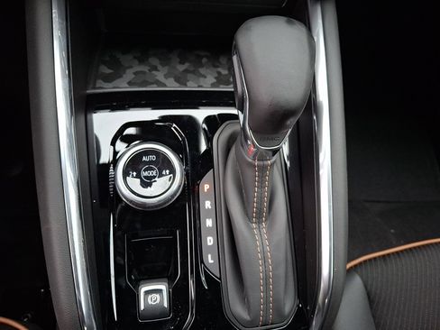 New 2026 GMC Canyon AT4 image 7