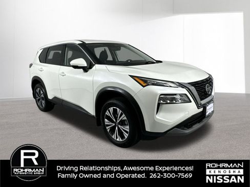 Used 2021 Nissan Rogue SV AWD/4WD image 3