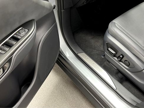 New 2026 Lexus RZ 450e AWD image 8