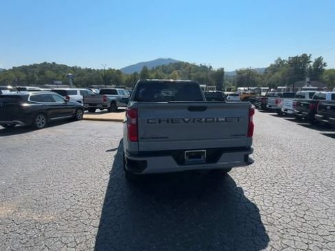 Used 2024 Chevrolet Silverado 1500 Custom AWD/4WD image 7