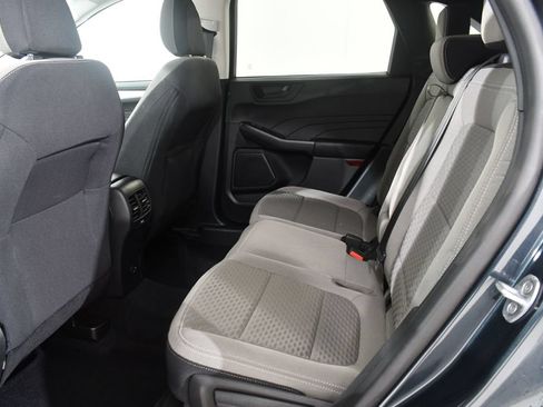 Used 2022 Ford Escape SE w/ Convenience Package AWD/4WD image 16