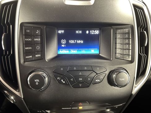 Used 2017 Ford Edge SEL w/ Class II Trailer Tow Package image 23