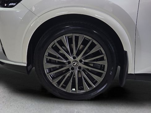 Used 2023 Lexus RX 350 w/ Accessory Package (K3) AWD/4WD image 8