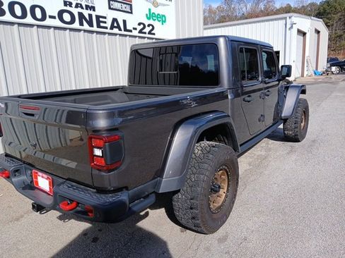 Used 2020 Jeep Gladiator Rubicon image 3
