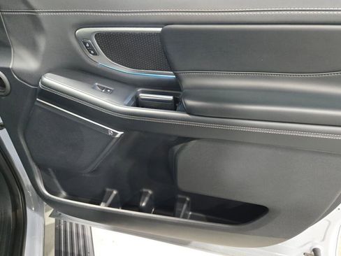 Used 2025 Ford Expedition Platinum w/ Stealth Performance Package image 11