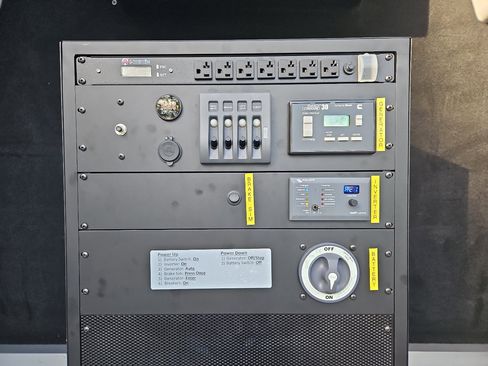 Used 2019 Ford Transit 350 XL image 19