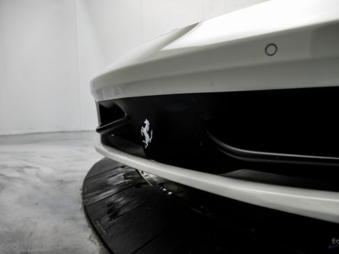 Used 2015 Ferrari 458 Italia Coupe image 32