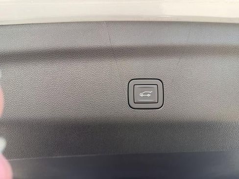 New 2026 GMC Yukon XL Denali w/ Advanced Technology Package image 14