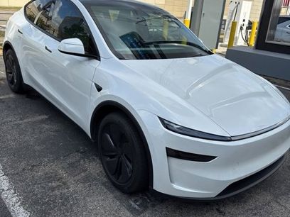 Used 2026 Tesla Model Y Long Range