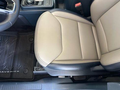 New 2026 Ford Maverick Lariat image 23