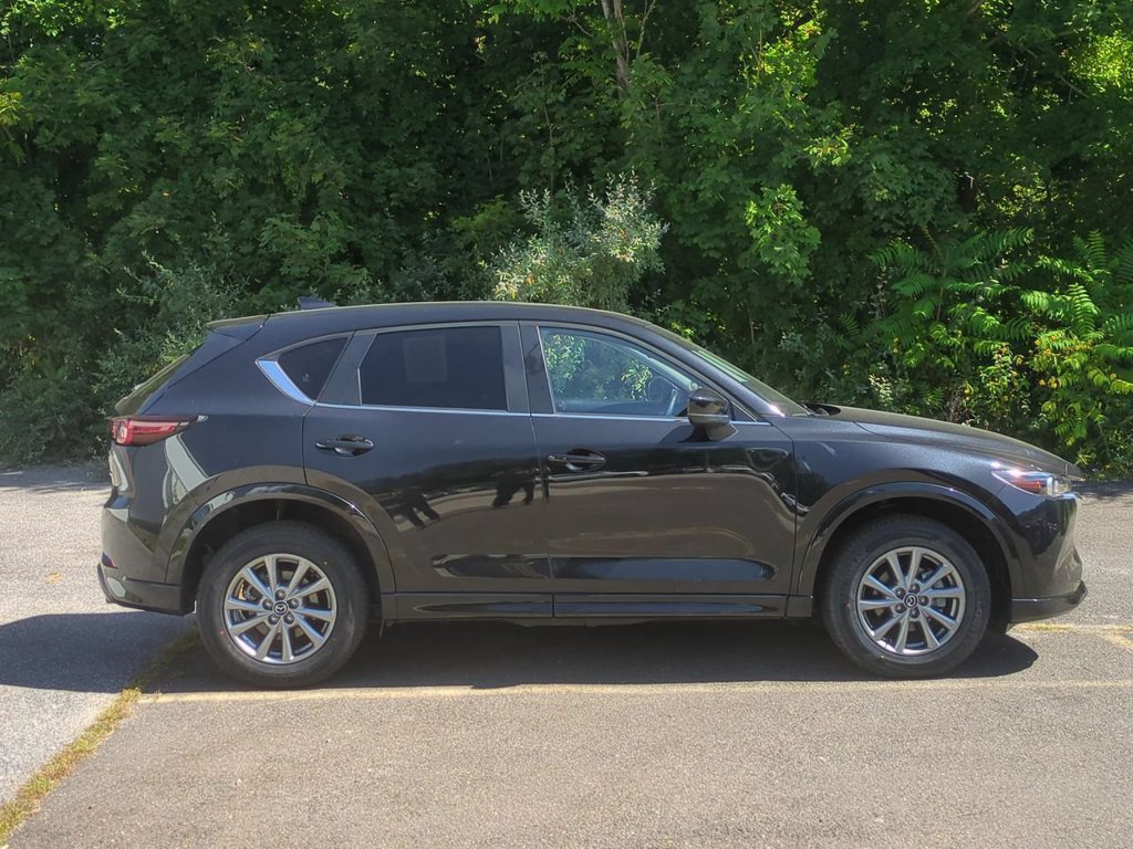 Certified 2025 MAZDA CX-5 AWD 2.5 S w/ Preferred Package image 3