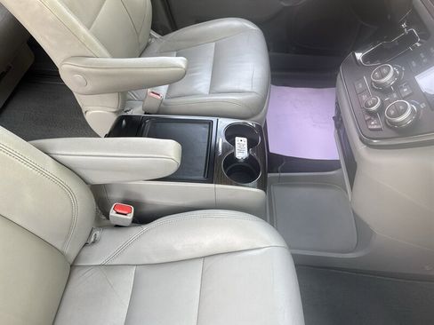 Used 2018 Toyota Sienna XLE Premium image 31