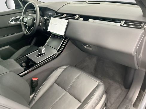 Used 2026 Land Rover Range Rover Velar S AWD/4WD image 16