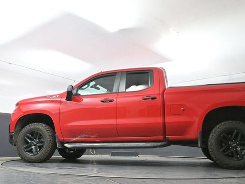 Used 2019 Chevrolet Silverado 1500 Custom Trail Boss w/ Custom Convenience Package AWD/4WD image 30