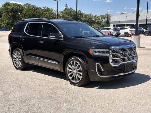 Used 2022 GMC Acadia Denali w/ Denali Ultimate Package AWD/4WD image 3