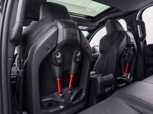 Used 2025 Toyota Tacoma TRD Pro image 9