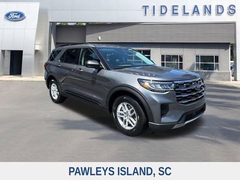 New 2026 Ford Explorer Active RWD image 1