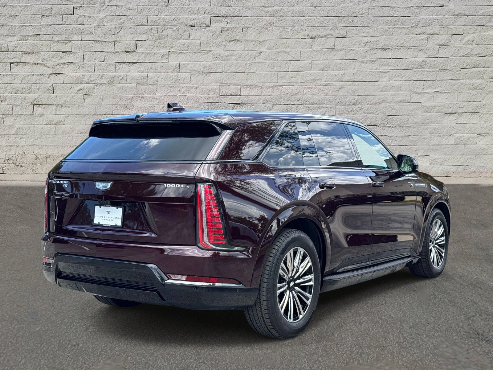 New 2026 Cadillac Escalade IQ Sport 1 w/ LPO, Floor Liner Package AWD/4WD image 5