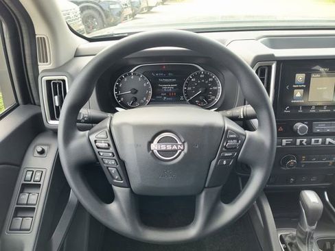 New 2026 Nissan Frontier SV w/ Tow Package image 7
